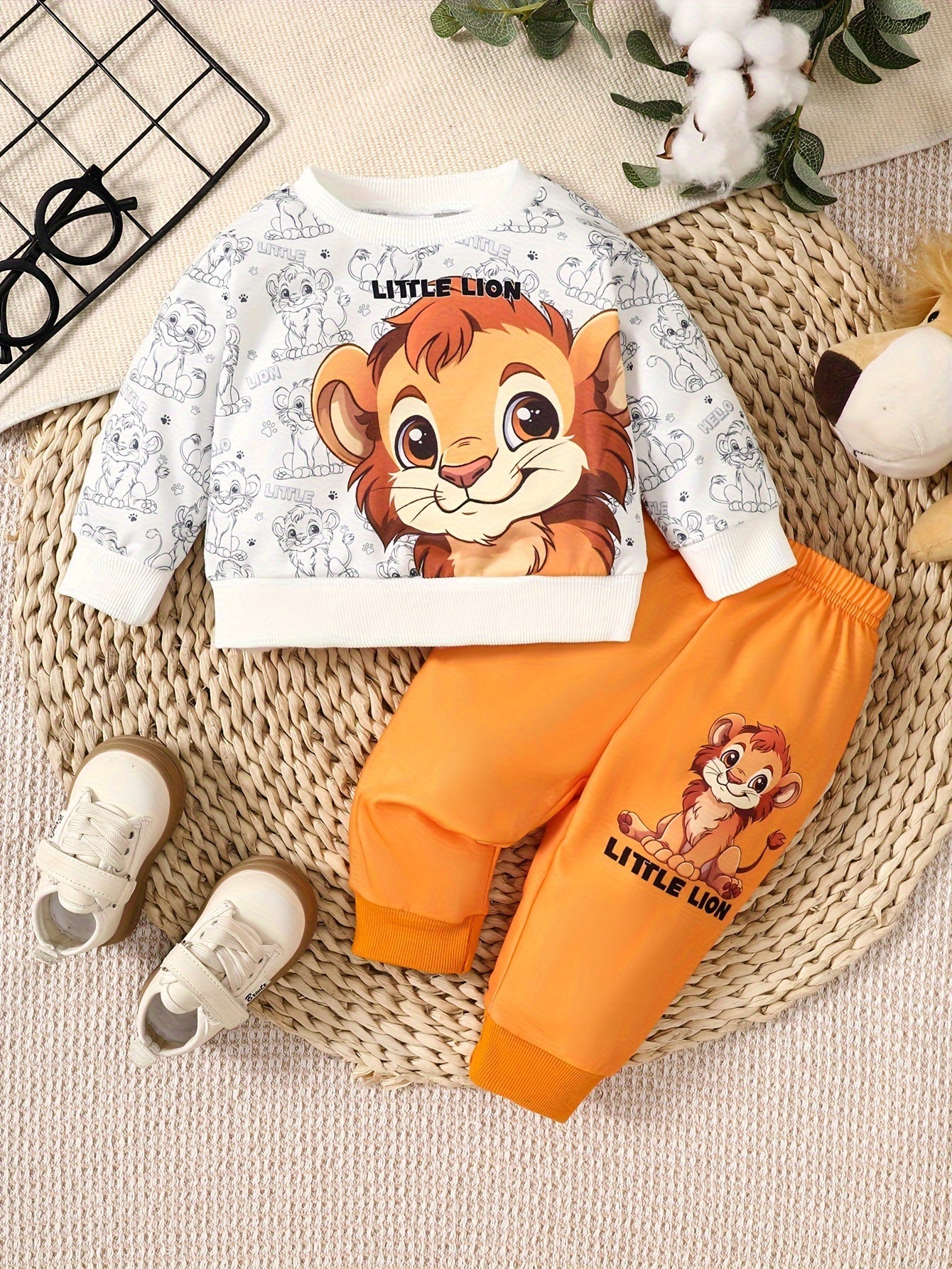 Cute Lion Jumpsuit Set – Perfect for Adventures in Autumn and Winter