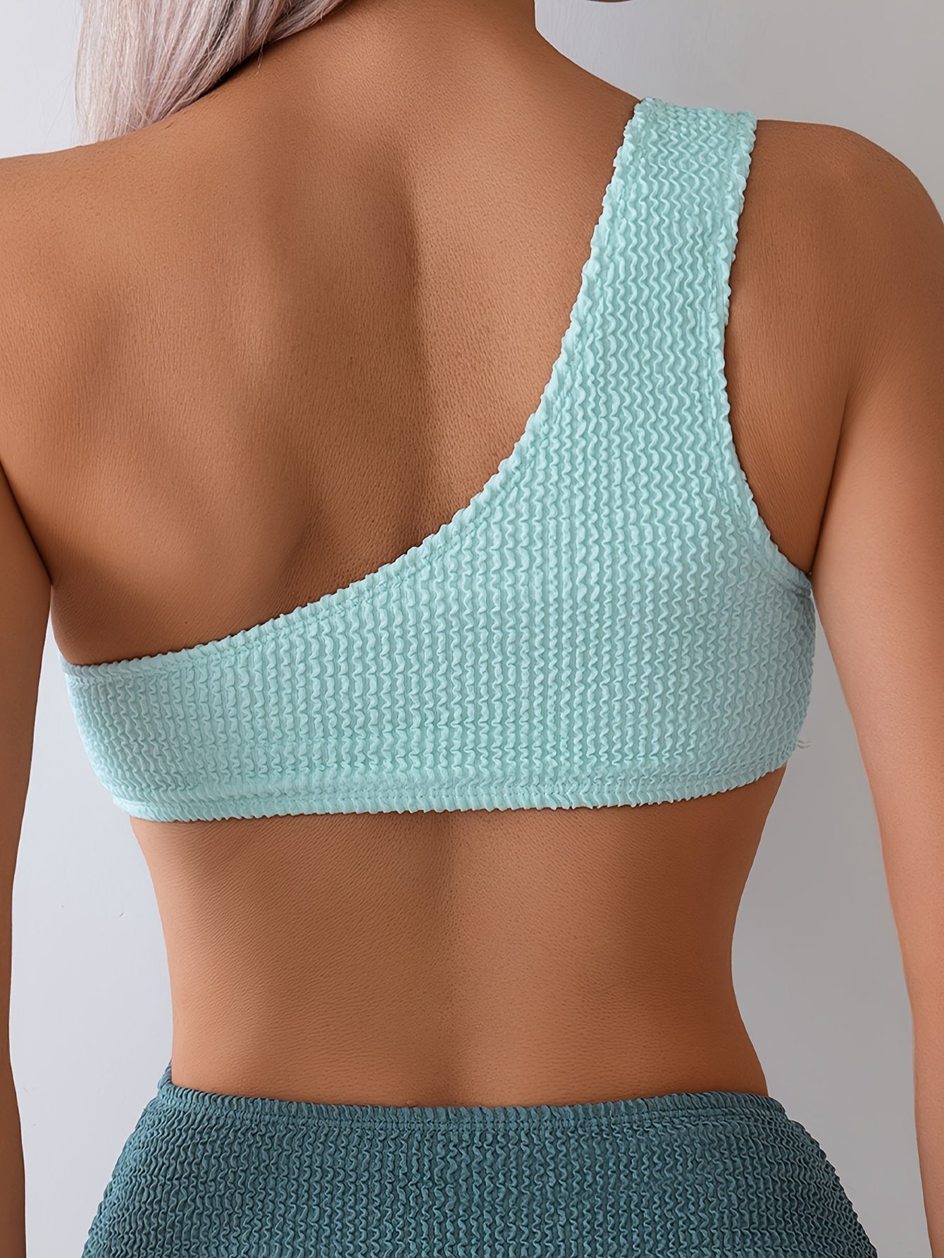 Elegant Women's One-Shoulder Swimsuit – Comfort and Design