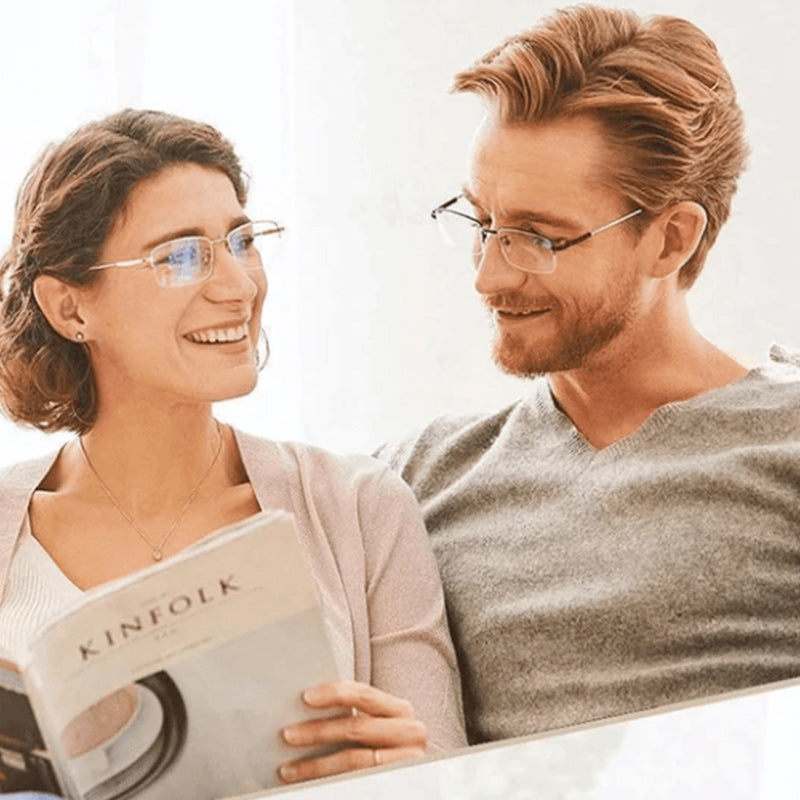 Multifocal Reading Glasses with Blue Light Filter – Comfortable and Modern Design