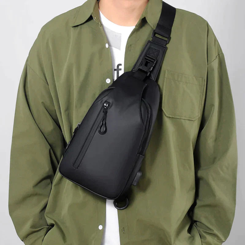 UrbanShield Anti-Theft Crossbody Bag – Safe and Comfortable
