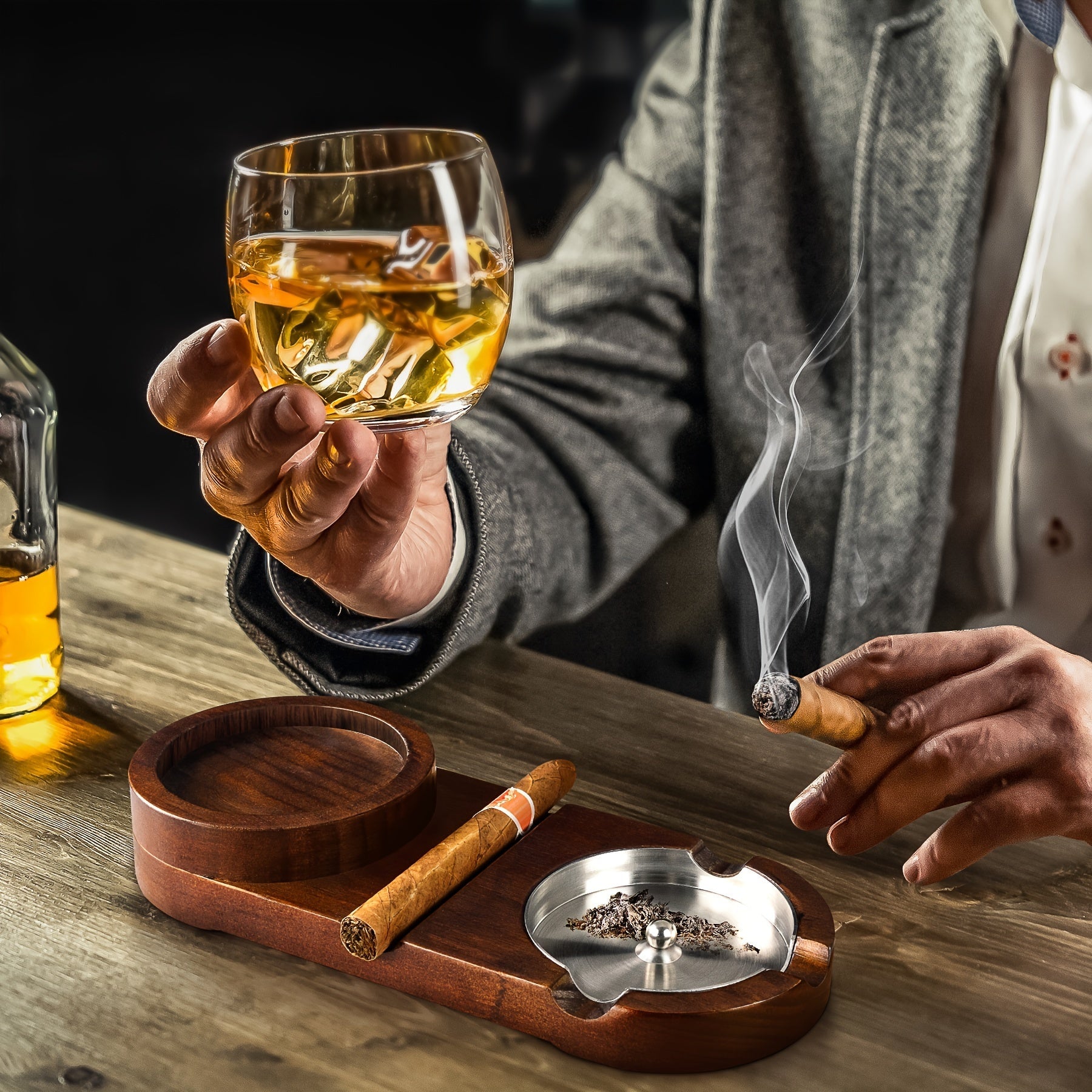 Creative Cigar Ashtray and Whiskey Glass Tray - The Perfect Father's Day Gift or Corporate Gift