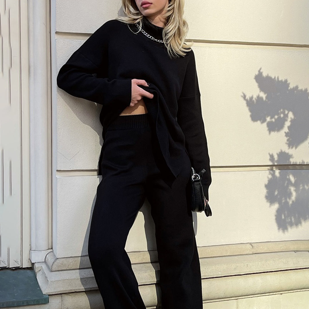 Luna - Elegant Side Split Sweater