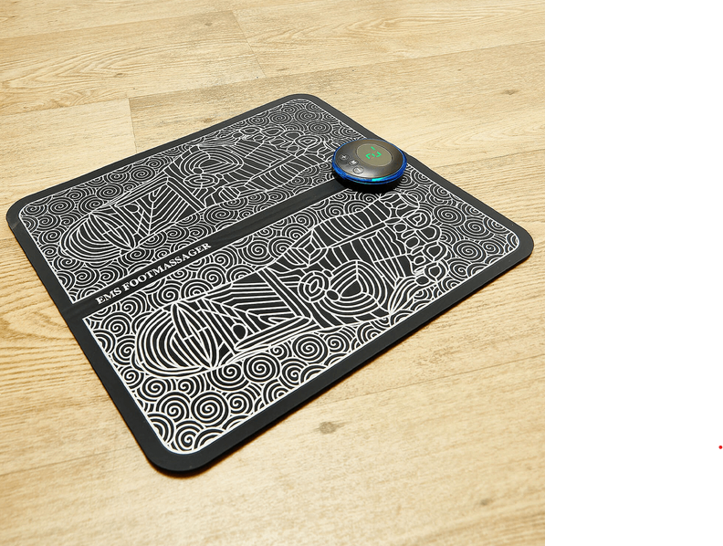 CirculatoryBoost Foot Massage Mat – EMS Technology for Relaxation and Recovery