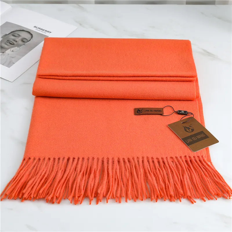 Cozy Chic Scarf - Warm and Stylish