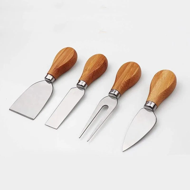 BambooServe Cheese Board Set – Stylish and Functional Enjoyment