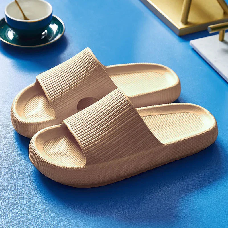 Comfort Unisex Slippers – Lightweight and Soft for Every Day