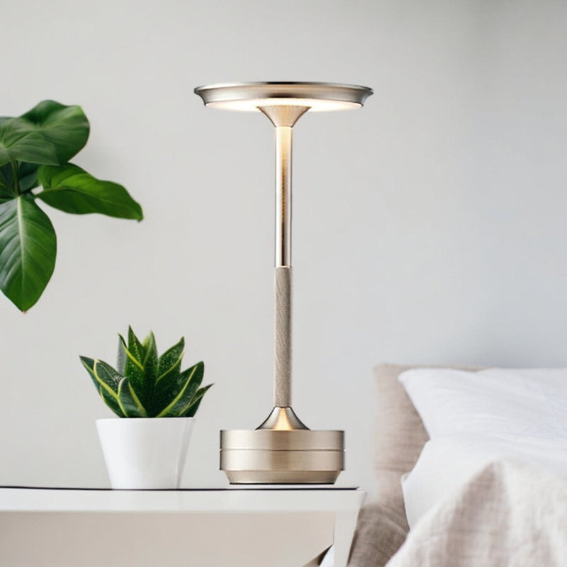 Aura Luxe Table Lamp – Modern Design with Warm and Adjustable Light