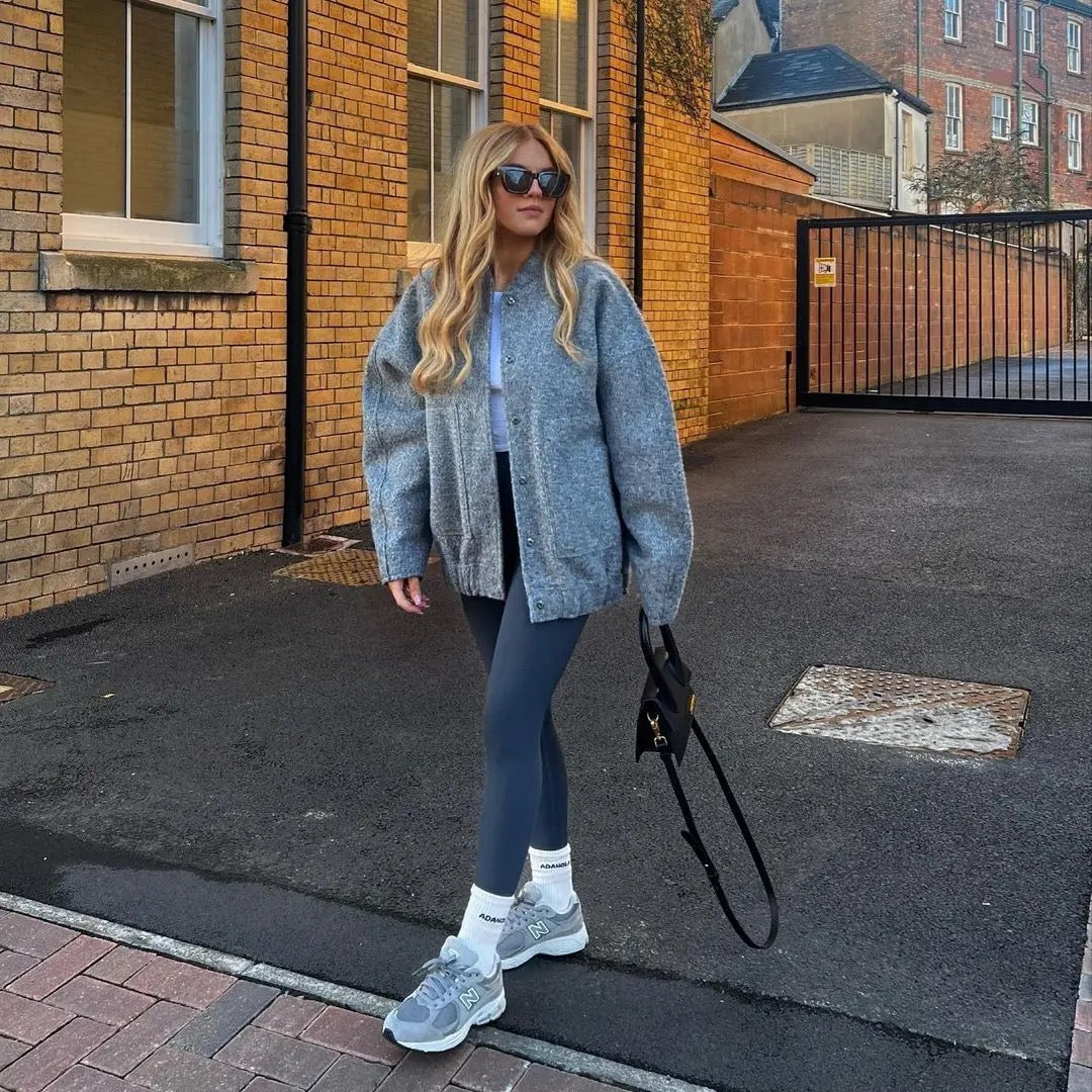 Trendy Oversized Cardigan - Comfortable and Stylish