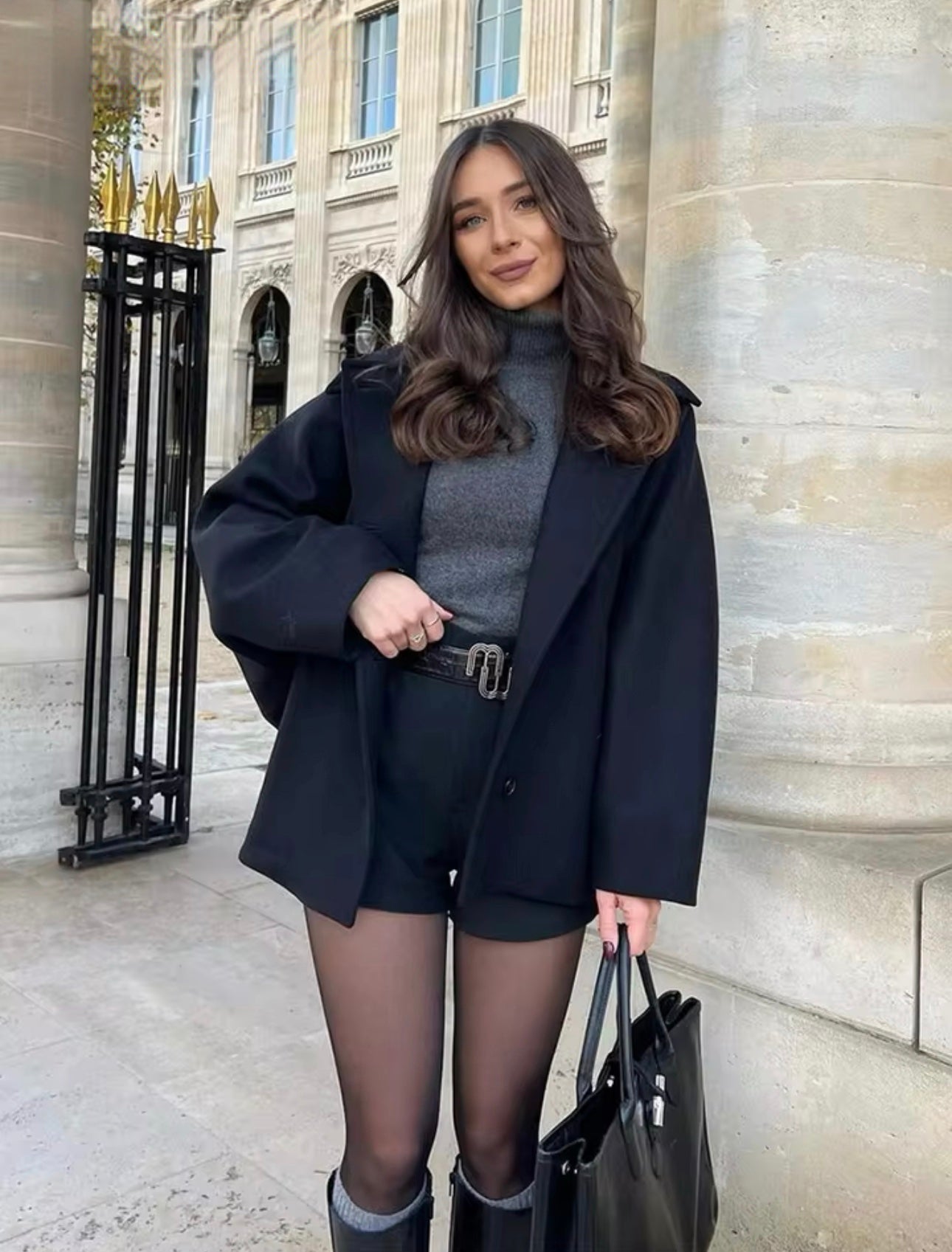 Modern Chic Coat - Elegant Oversized Coat for Stylish Days