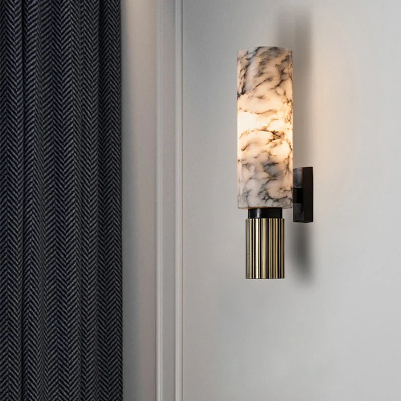 Wall Lamp with Marble Effect – Stylish and Atmospheric Design