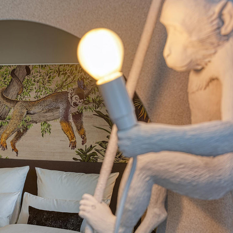 ArteSimian Hanging Wall Lamp – Sculpted Statement Design