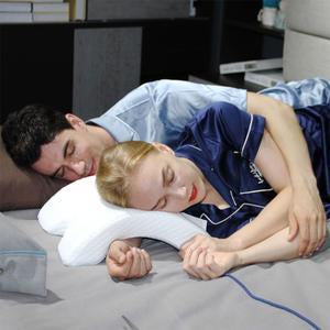 Ergonomic Neck Support Pillow Made of Polyester Fiber – Comfort & Support for Sleep or Rest