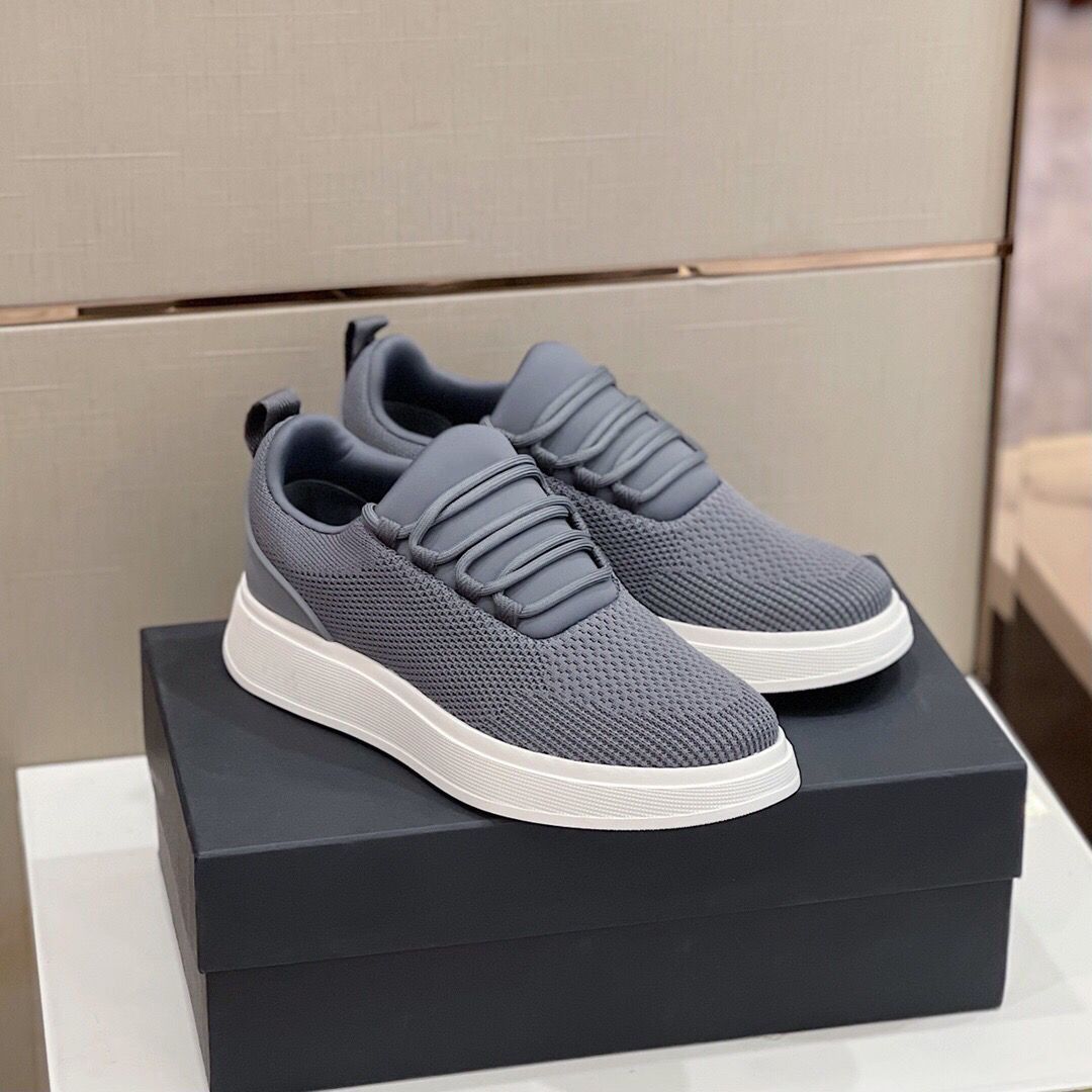 Urban Comfort Sneakers for Men – Breathable and Lightweight