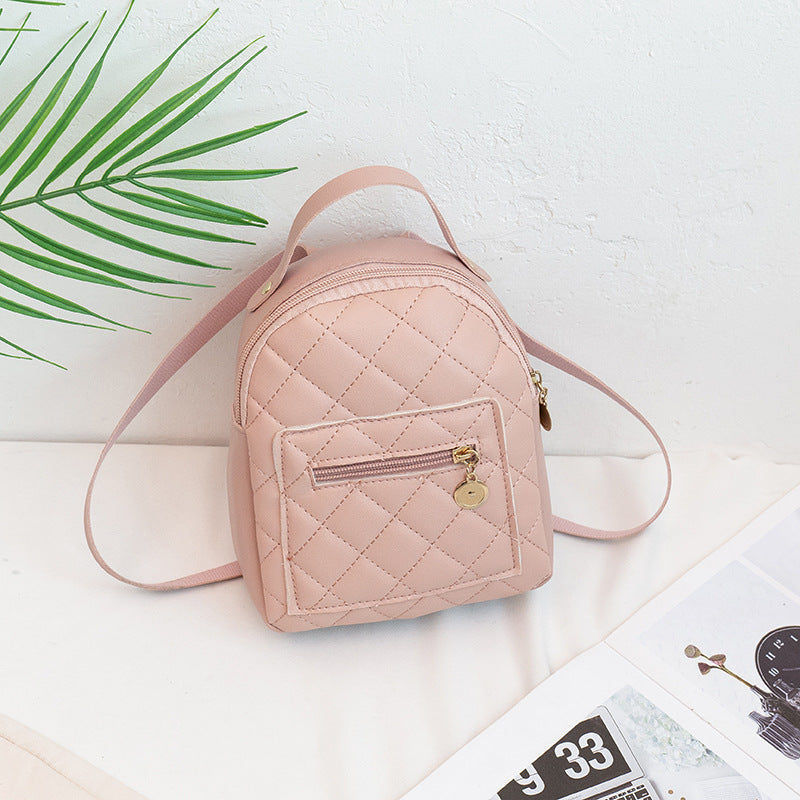 Chic Quilted Backpack – Practical and Stylish