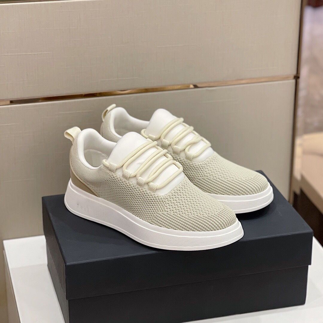 Urban Comfort Sneakers for Men – Breathable and Lightweight