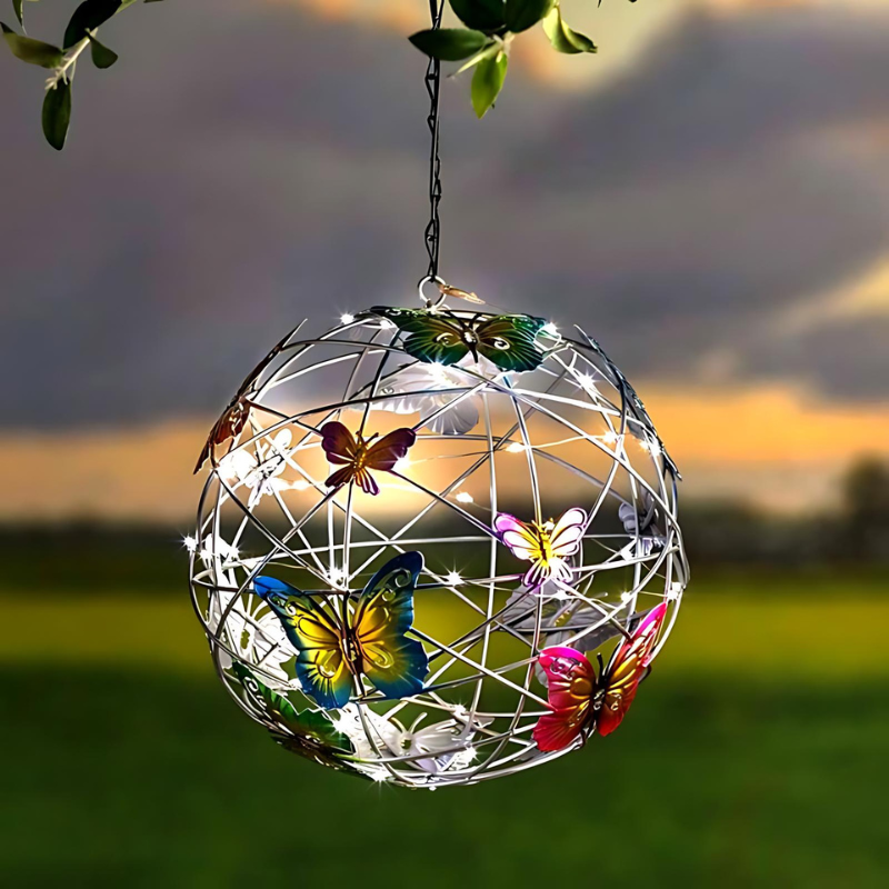 EcoGlow - LED Garden Lighting with Solar Energy