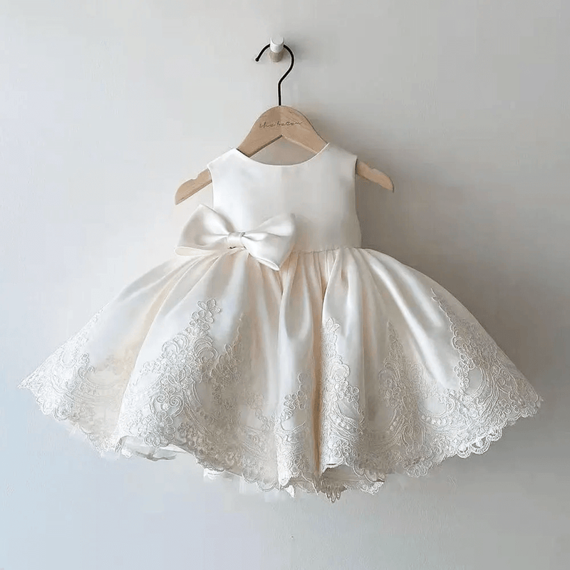 Aurora Princess Dress with Lace and Bow – Luxury Elegant
