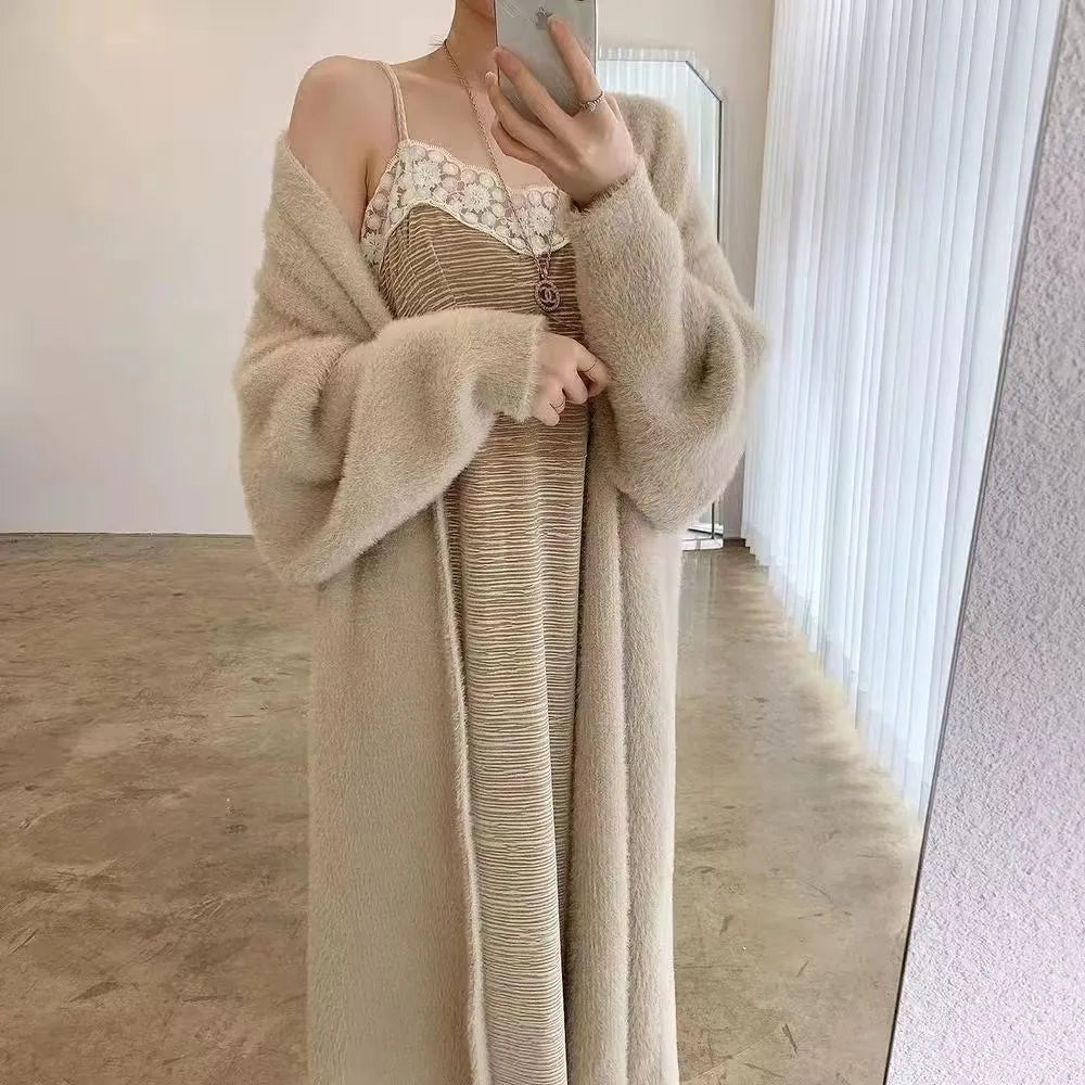 Long Fluffy Cardigan for Women – Soft Cashmere Blend in Neutral Tones