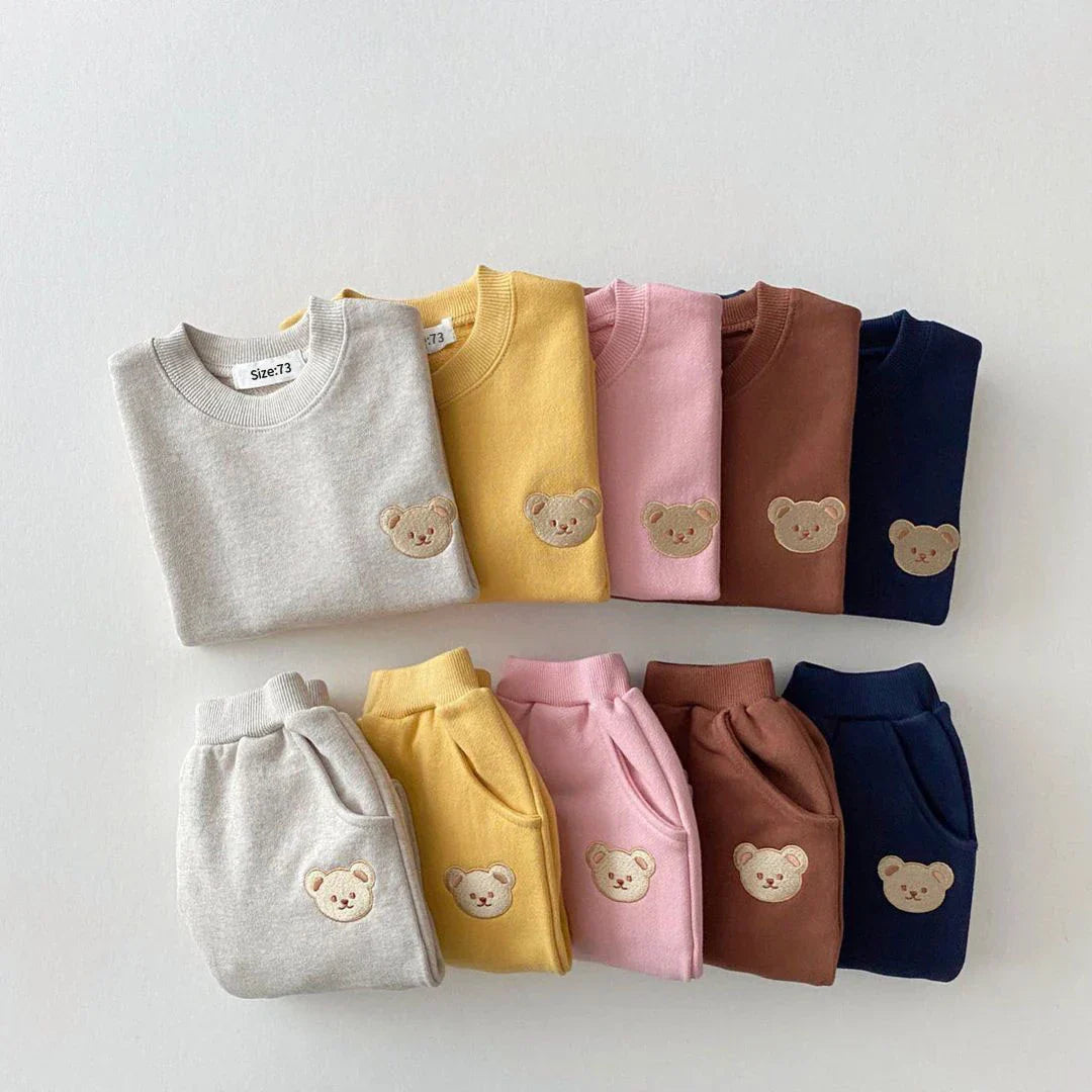 Adorable Kids Outfit - Comfortable and Playful