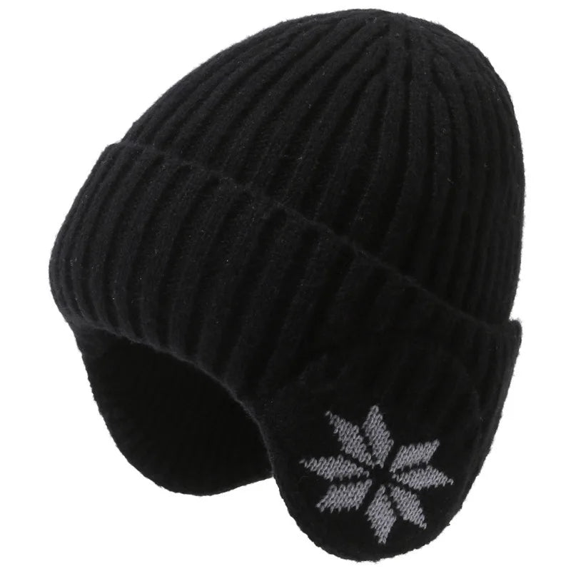 Winter Warm Knitted Beanie - For Comfort and Protection in the Cold