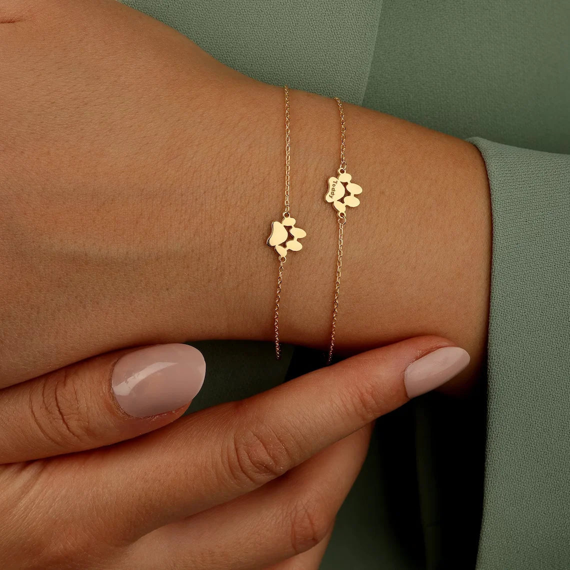 Paw Print Bracelet – A Heartfelt Tribute to Your Loyal Companion