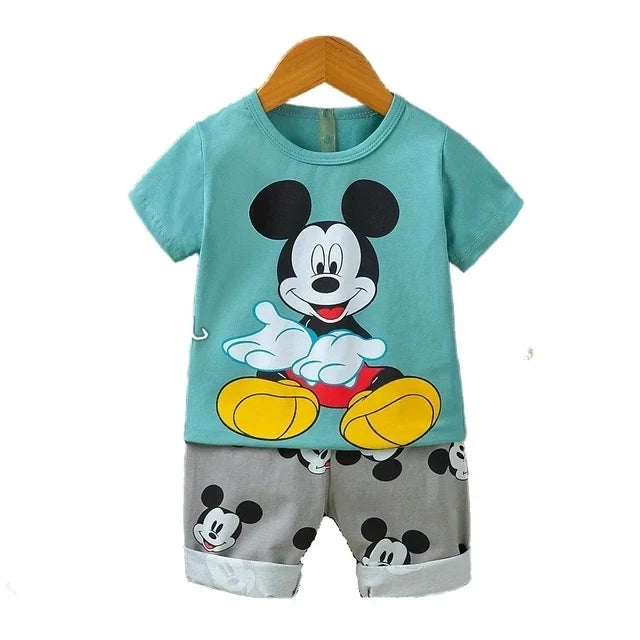 Summer Set for Kids – Cartoon T-shirt and Shorts with Mickey Mouse Print
