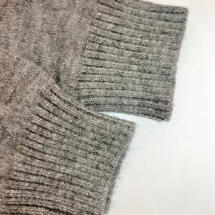 Olivia Cozy Women's Cardigan - For a Comfortable and Trendy Look