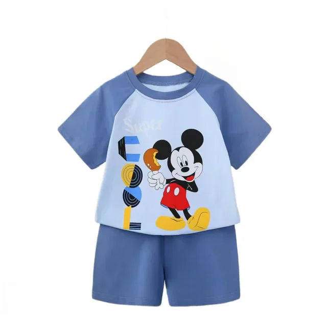 Summer Set for Kids – Cartoon T-shirt and Shorts with Mickey Mouse Print