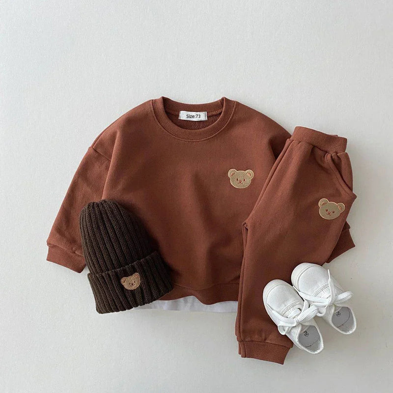 Adorable Kids Outfit - Comfortable and Playful