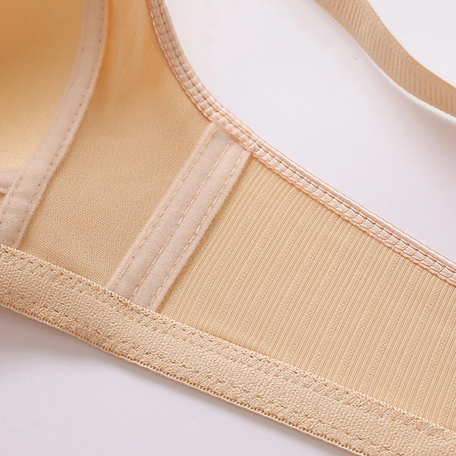 Stylish Ribbed Bra - Comfort and Elegance for Every Day