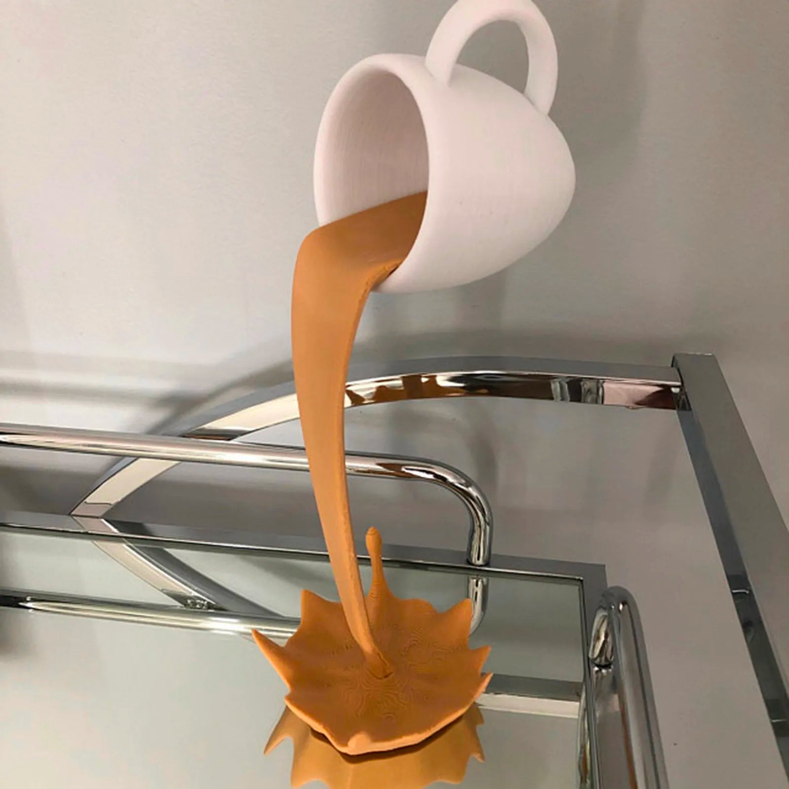 Creative Upside Down Cup - Playful Decoration for Home