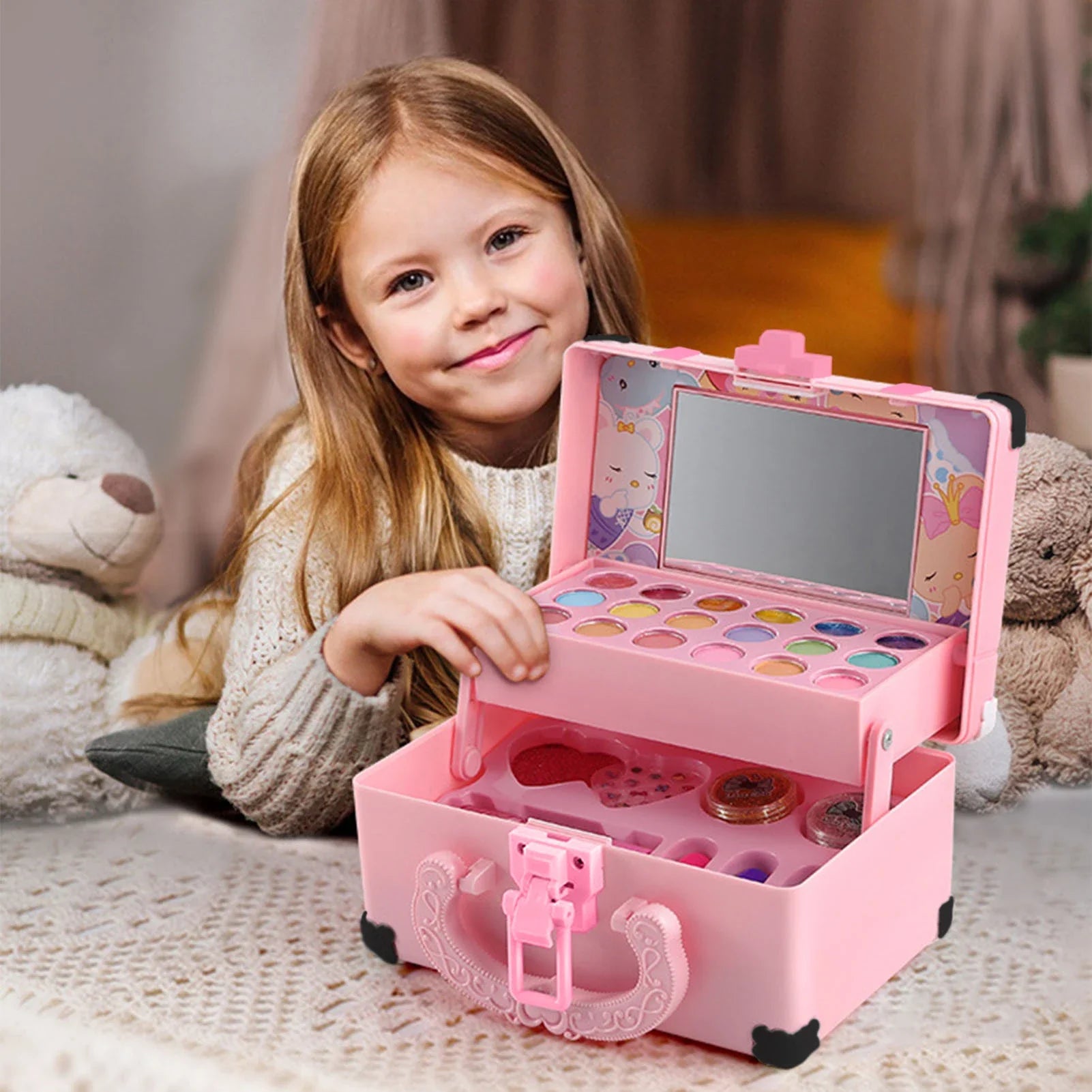 Creative Makeup Case - Inspiration & Self-Expression
