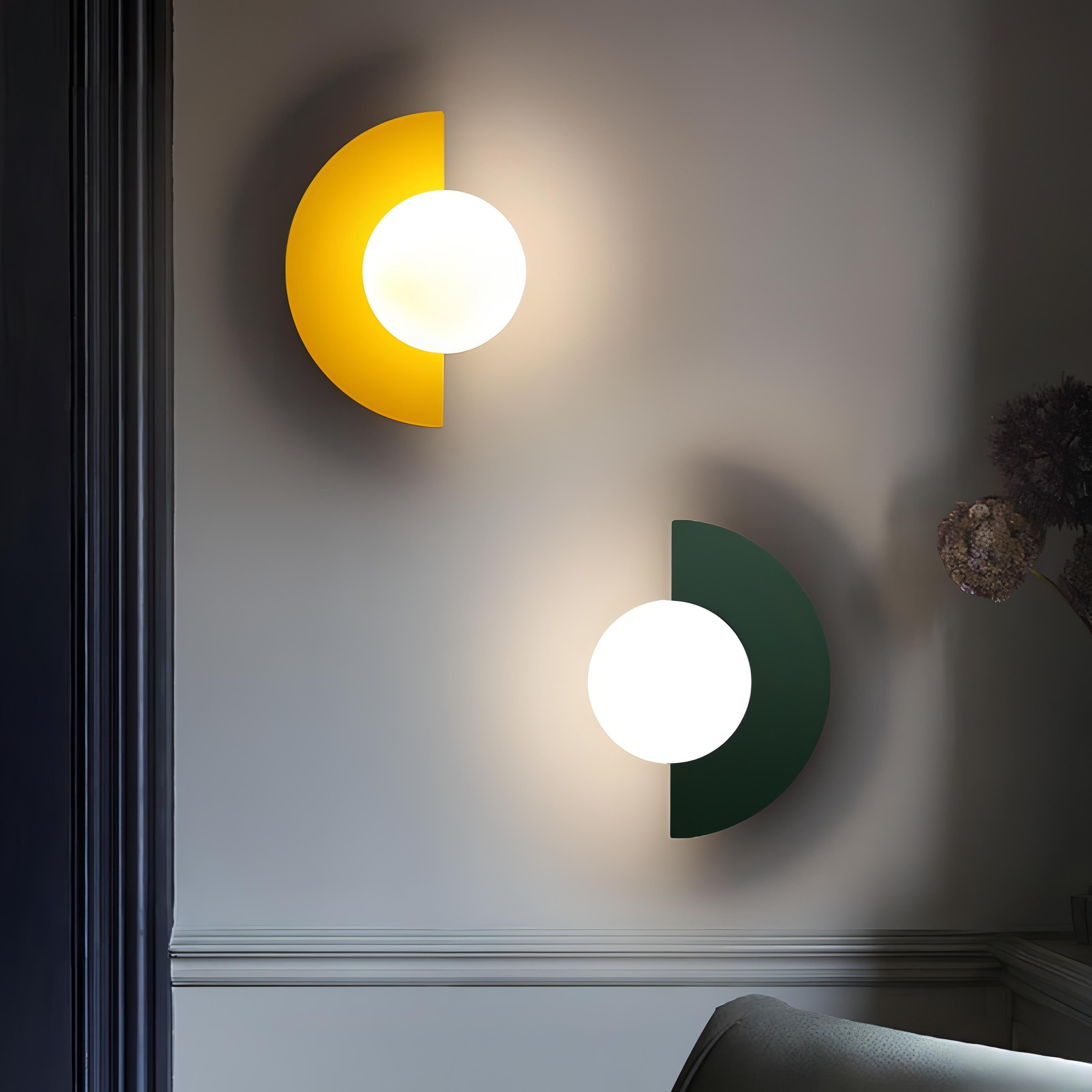 Solari Nordic Wall Lamp – Modern Design and Cosy Atmosphere