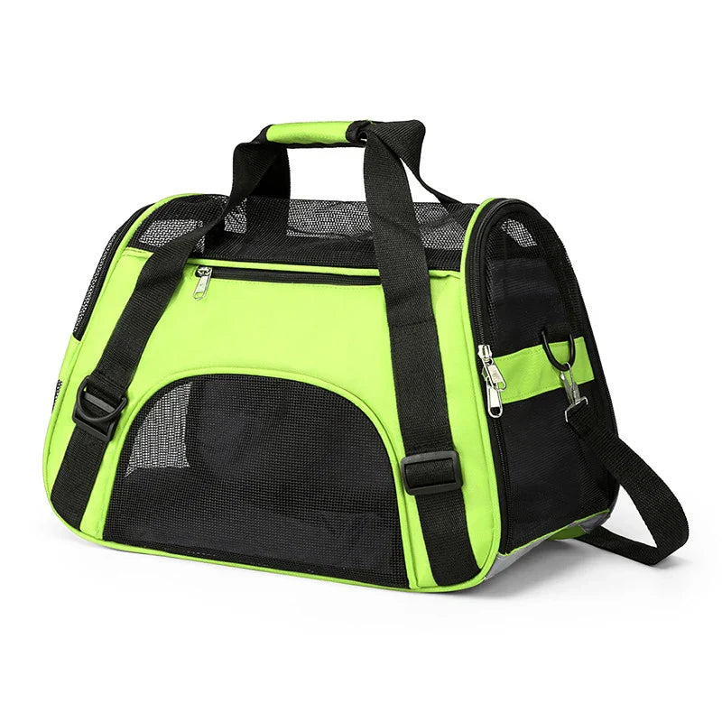 PawVoyager Travel Bag – Comfortable and Safe Travel with Your Cat or Small Dog