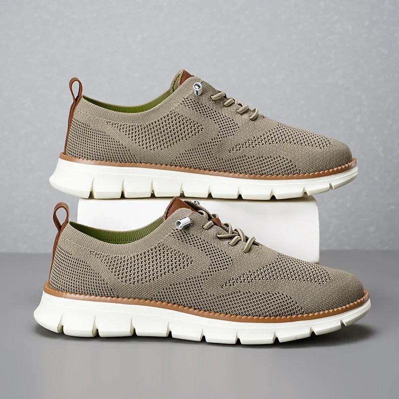Finn Sporty Sneakers – For Active Days