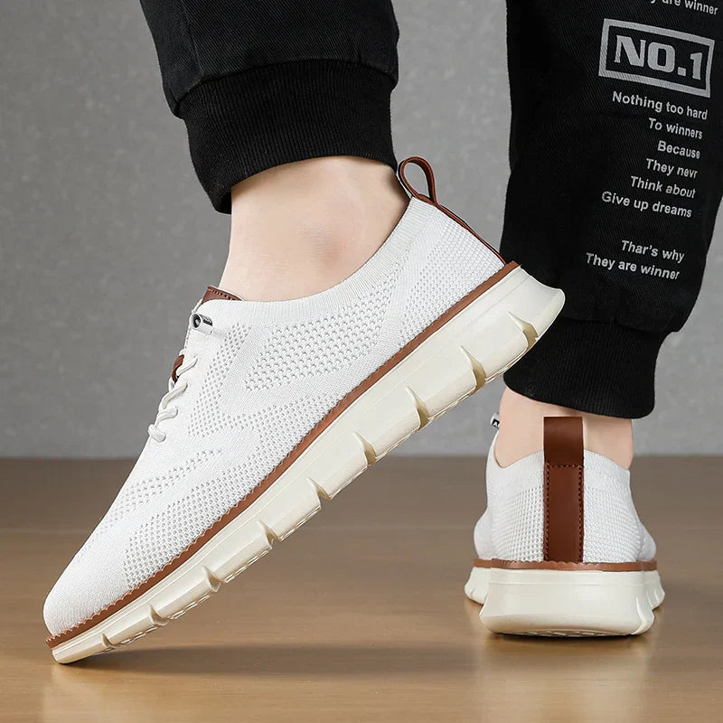 Finn Sporty Sneakers – For Active Days