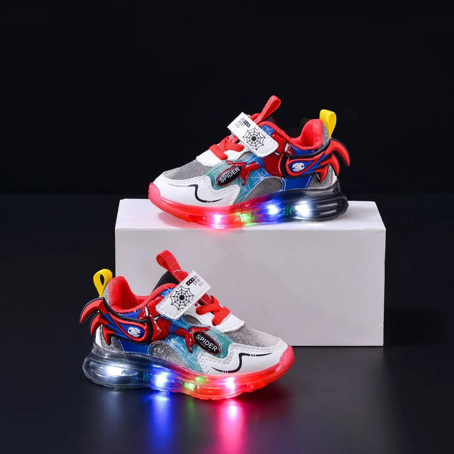 Trendy LED Children's Shoes – For Energetic Play Fun