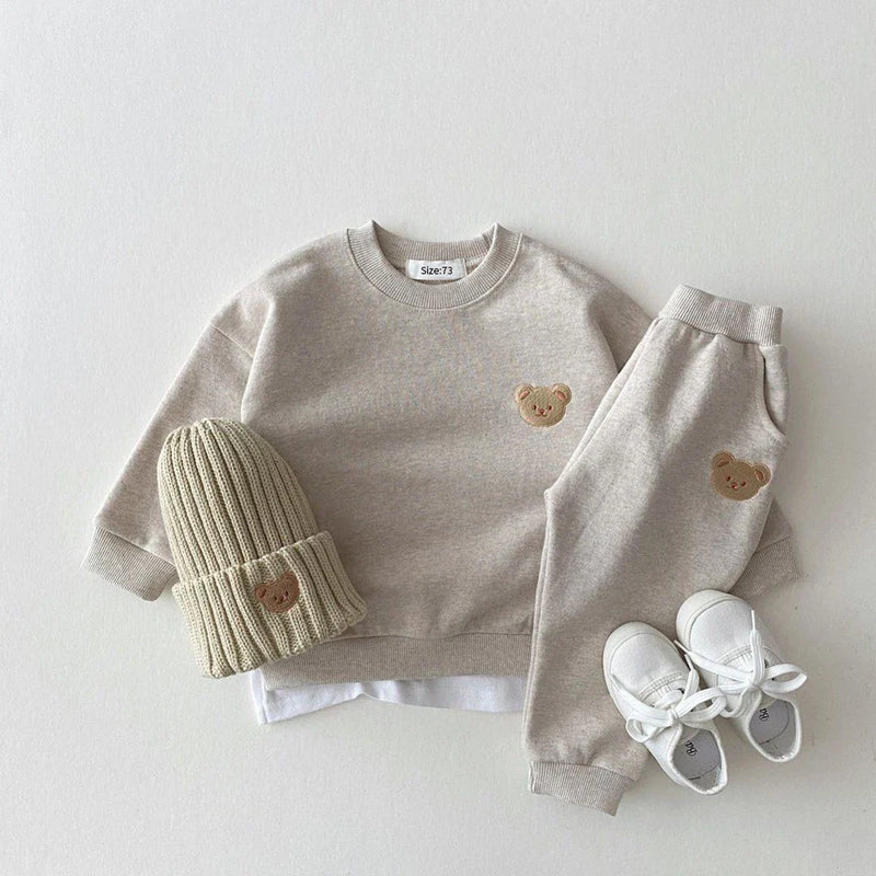 Adorable Kids Outfit - Comfortable and Playful