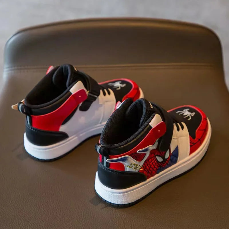 Lightweight Children's Sneakers with Reinforced Sole - Ideal for Sports and Play