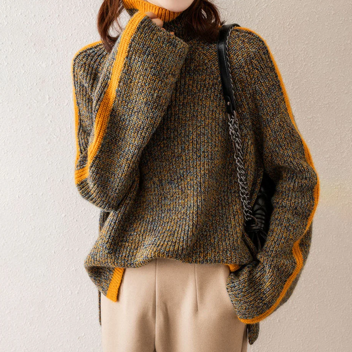 Laura Cozy Sweater – For a trendy and warm look
