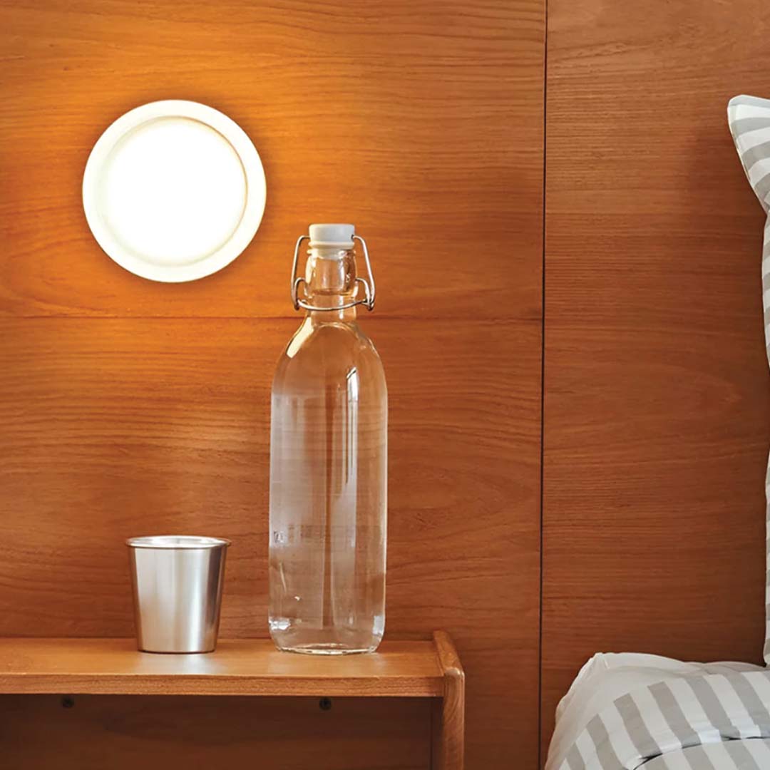 Lunaro Design Wall Lamp – Atmospheric Lighting for Any Interior