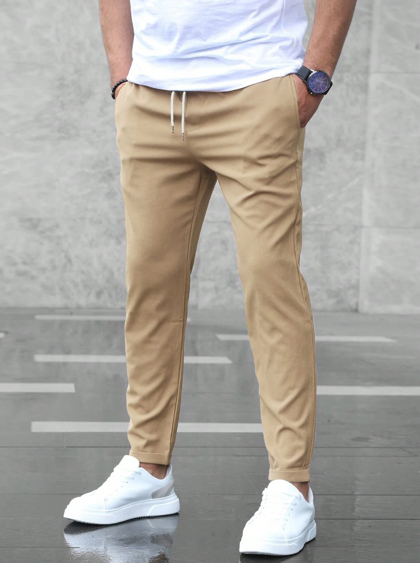 Modern Sports Trousers – For an Active Lifestyle