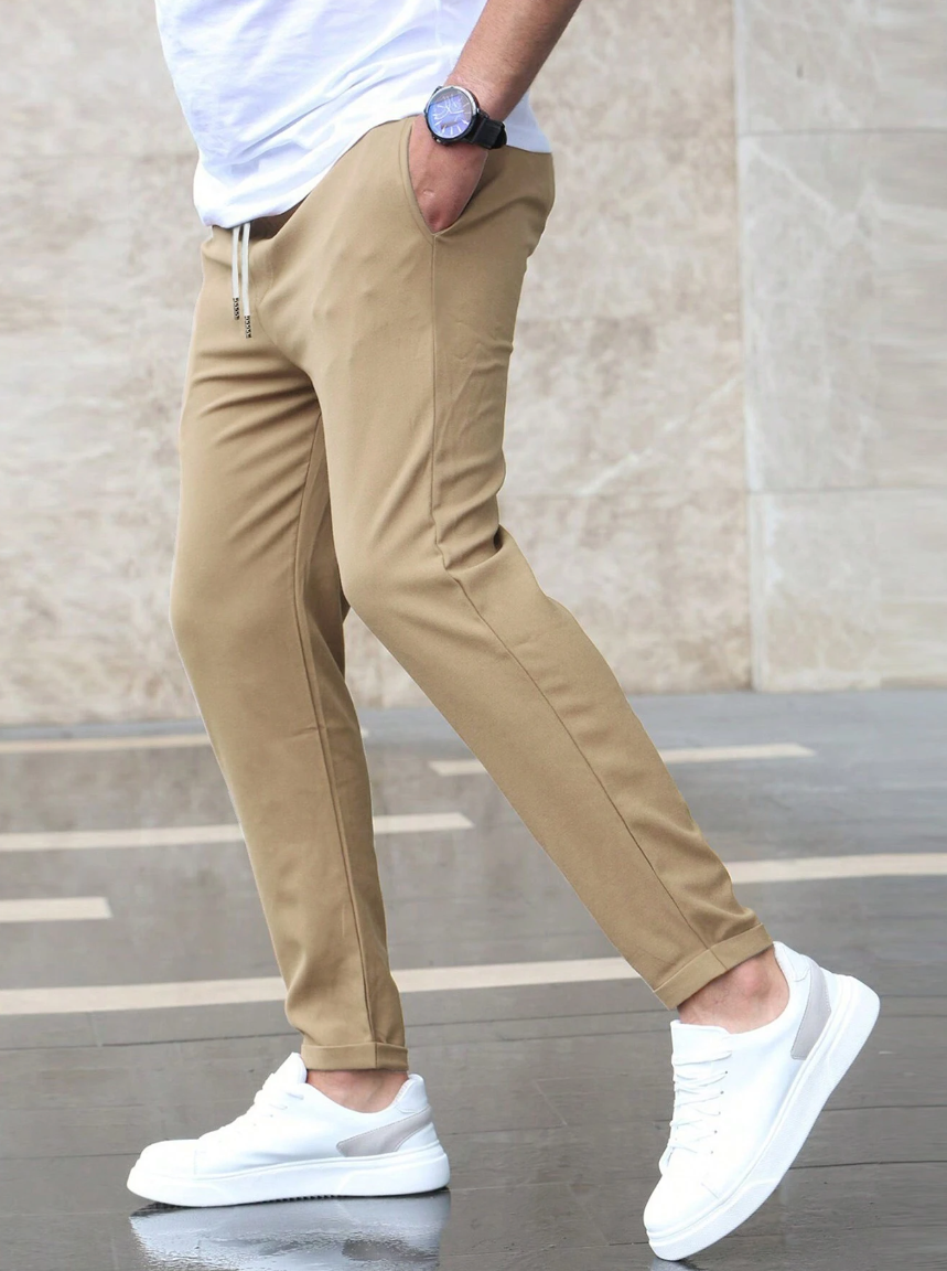 Modern Sports Trousers – For an Active Lifestyle