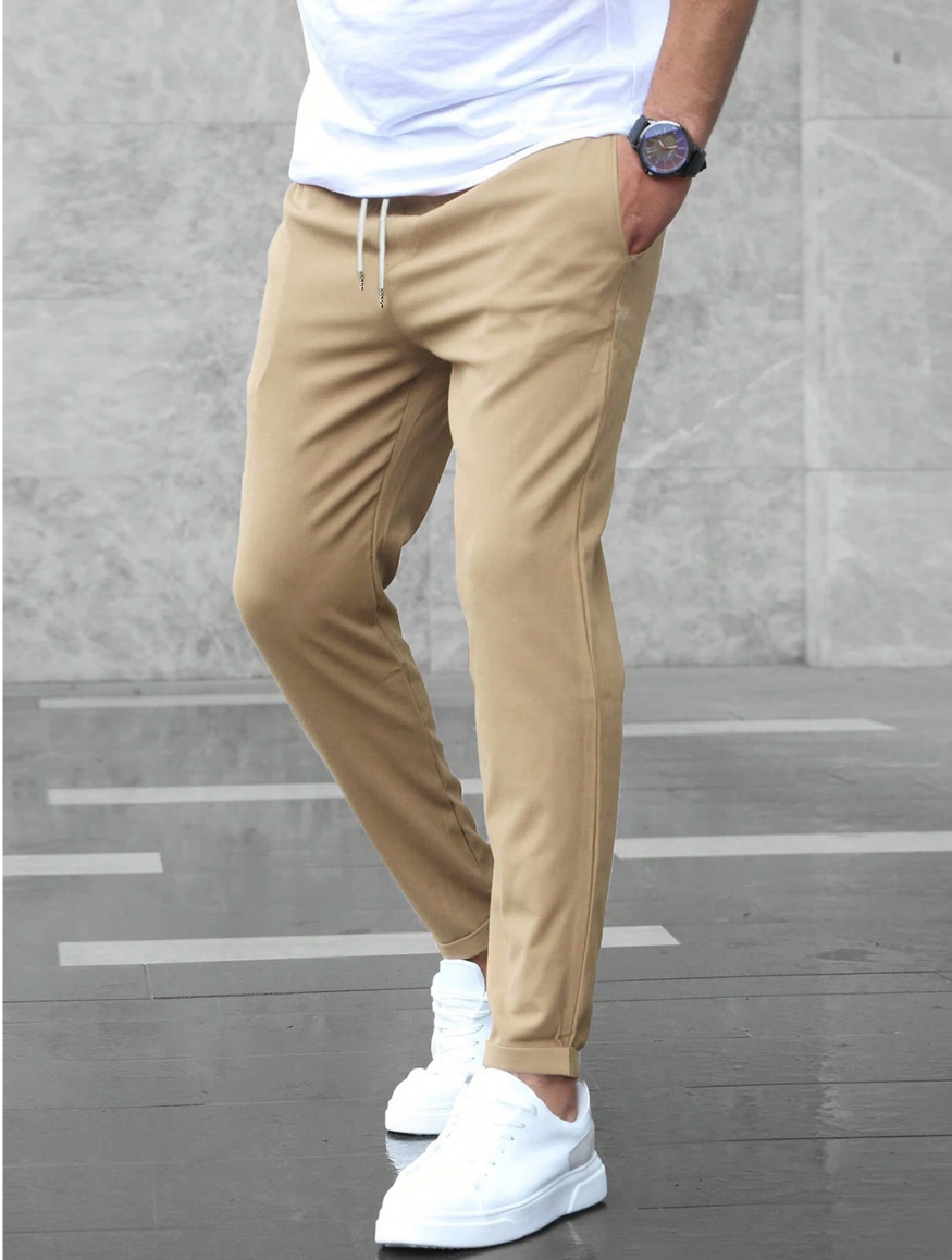 Modern Sports Trousers – For an Active Lifestyle
