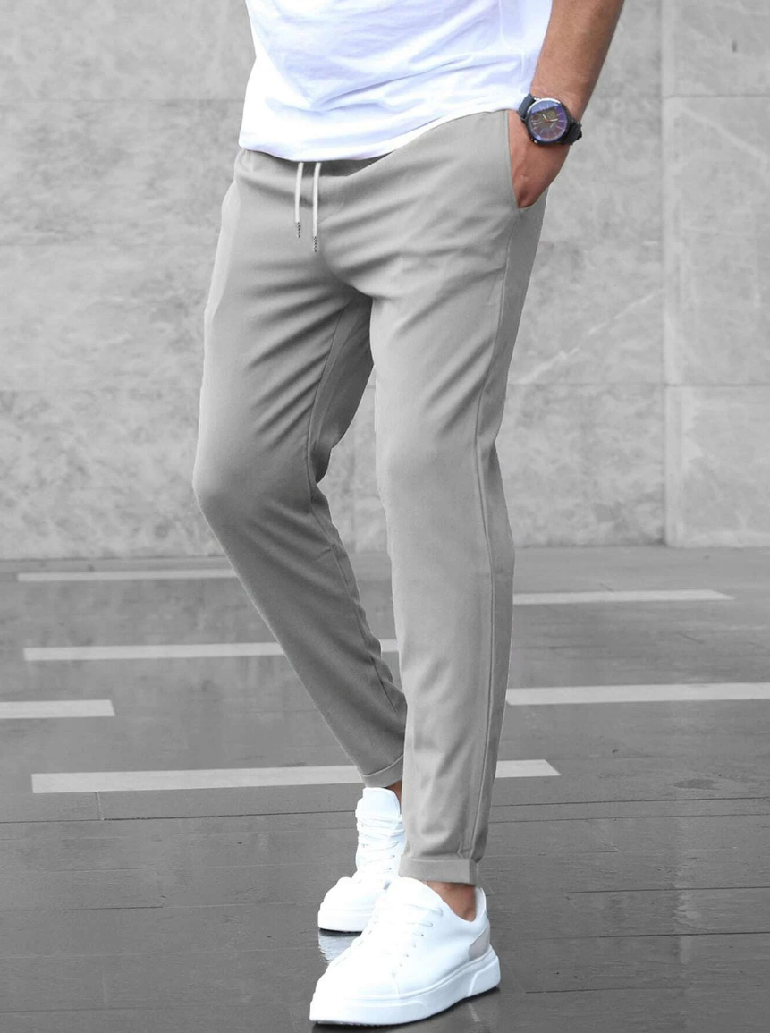 Modern Sports Trousers – For an Active Lifestyle