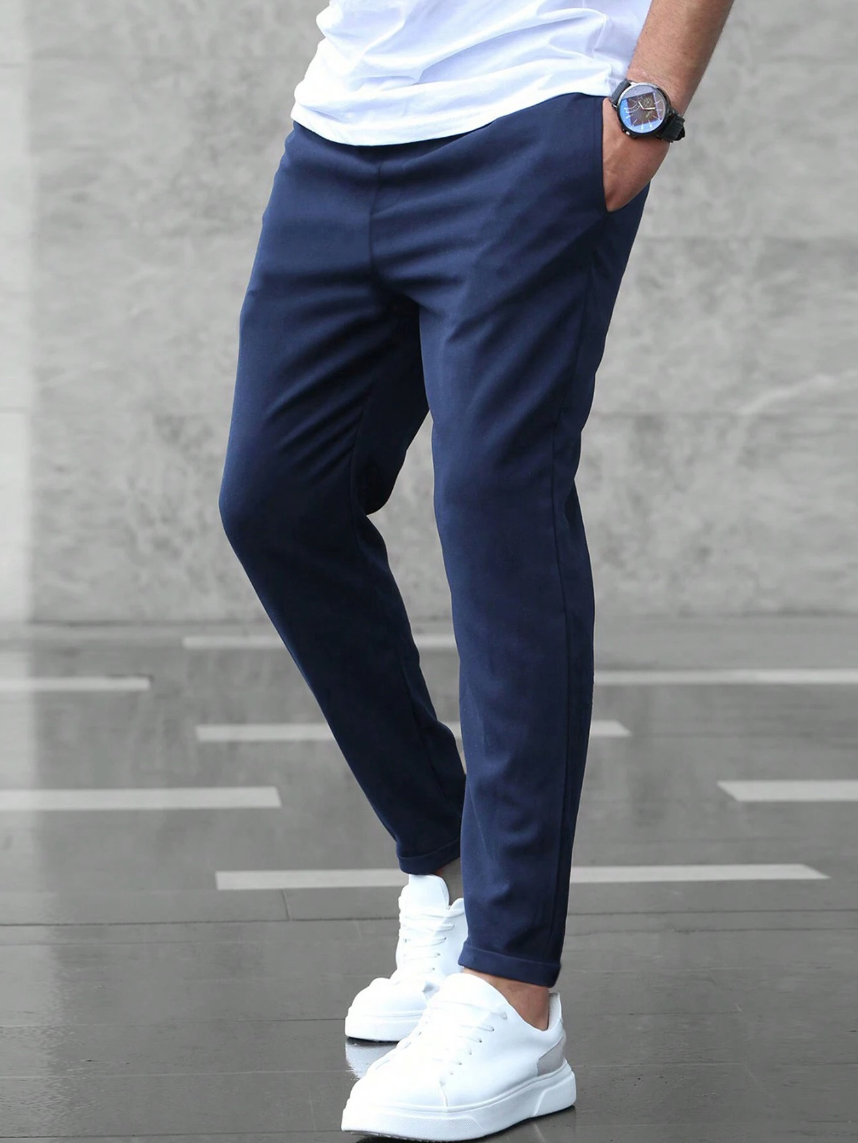 Modern Sports Trousers – For an Active Lifestyle
