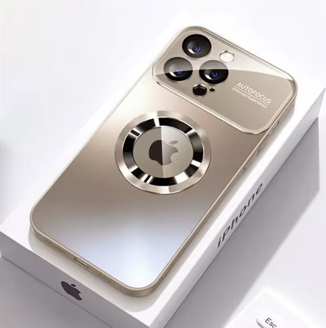 Luxe MagSafe Case – Glossy Design for Optimal iPhone Protection