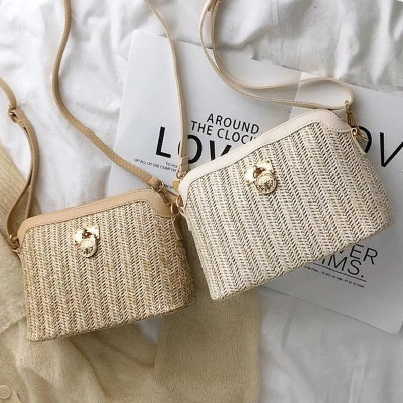 Boho Woven Straw Shoulder Bag – Elegant and Light