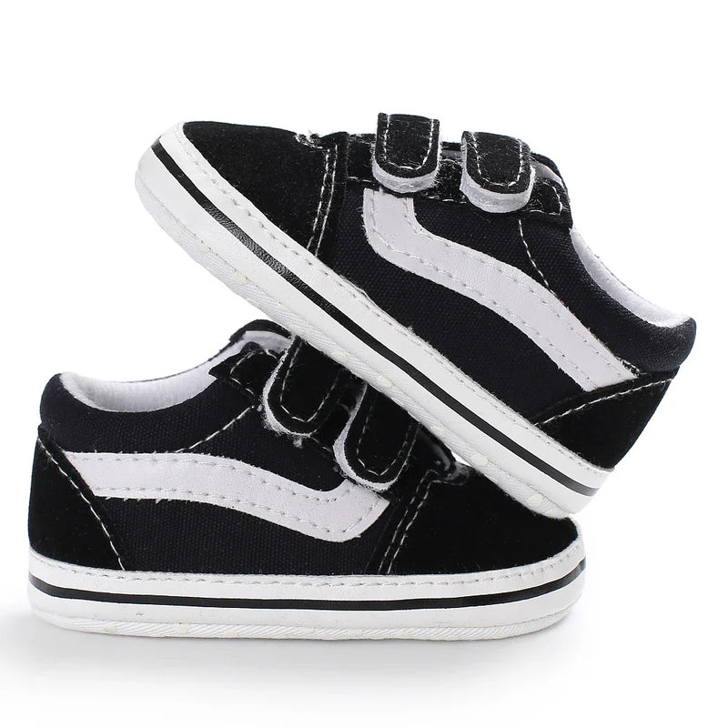 Baby Canvas Sneakers – Soft Non-Slip Sneakers for Children and Toddlers