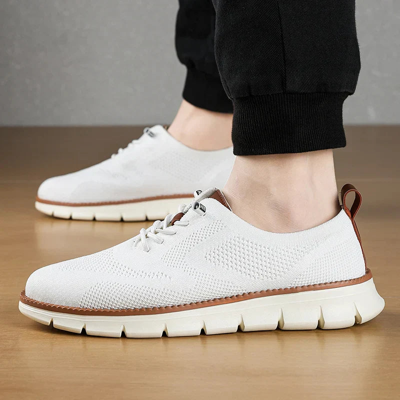 Finn Sporty Sneakers – For Active Days